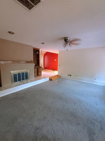 6504 Poza Rica Court NW, Albuquerque, NM 87107