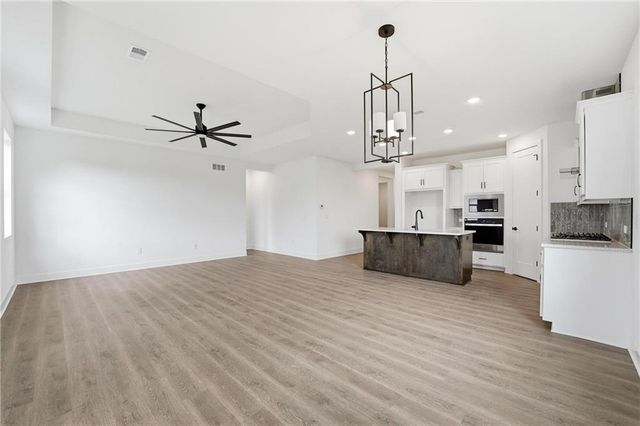 32735 W 176th Terrace, Gardner, KS 66030