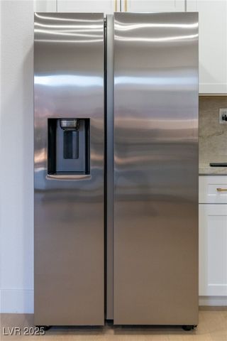 504 Lacabana Beach Drive, Las Vegas, NV 89138