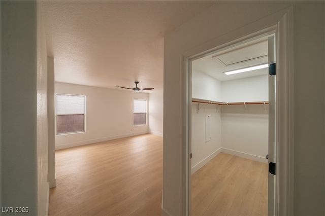 504 Lacabana Beach Drive, Las Vegas, NV 89138