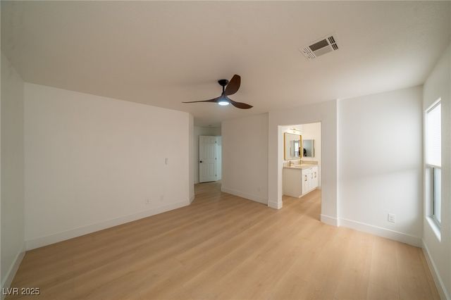 504 Lacabana Beach Drive, Las Vegas, NV 89138