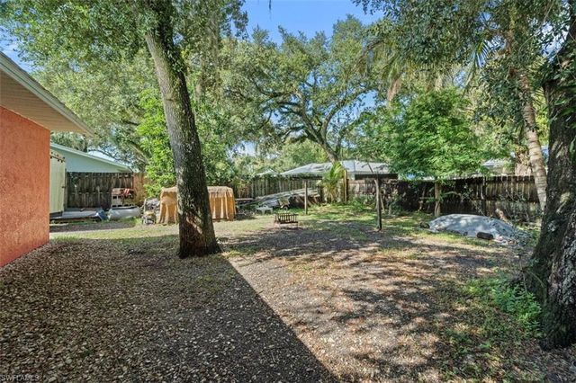 470 Kara Lynn CT, Labelle, FL 33935