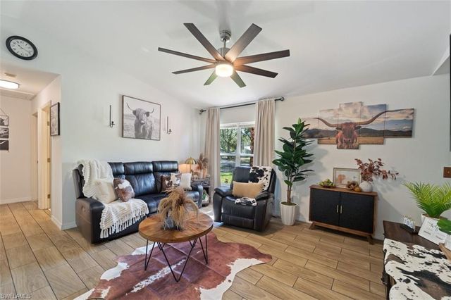 470 Kara Lynn CT, Labelle, FL 33935