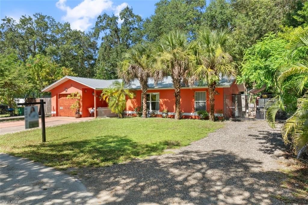 470 Kara Lynn CT, Labelle, FL 33935