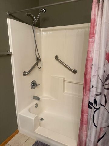 107 9th Street SE, Freeport, MN 56331