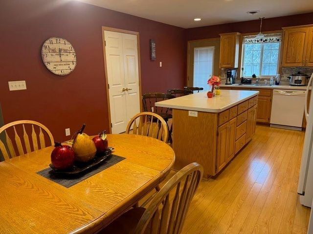 107 9th Street SE, Freeport, MN 56331