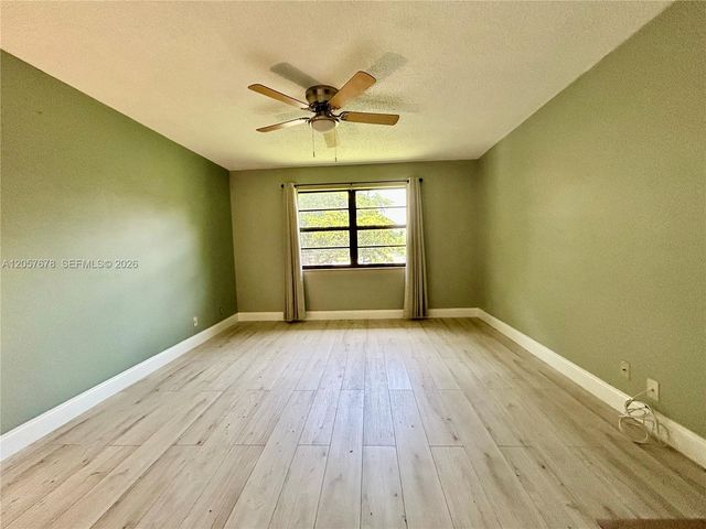 200 Gate Road 202, Hollywood, FL 33024