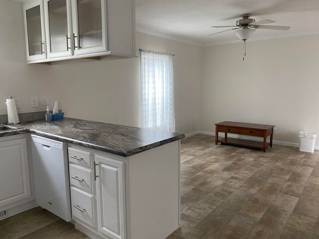 13 Second Street, Exeter, NH 03833