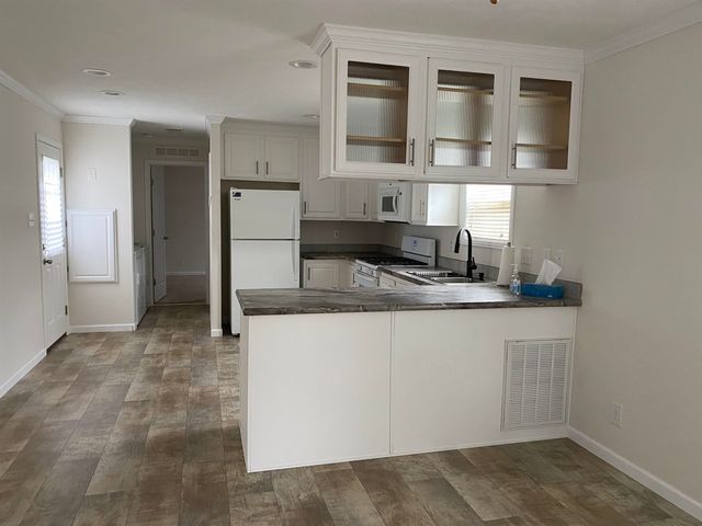 13 Second Street, Exeter, NH 03833