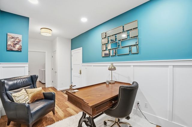 15 Revolution Way 2205, Canton, MA 02021