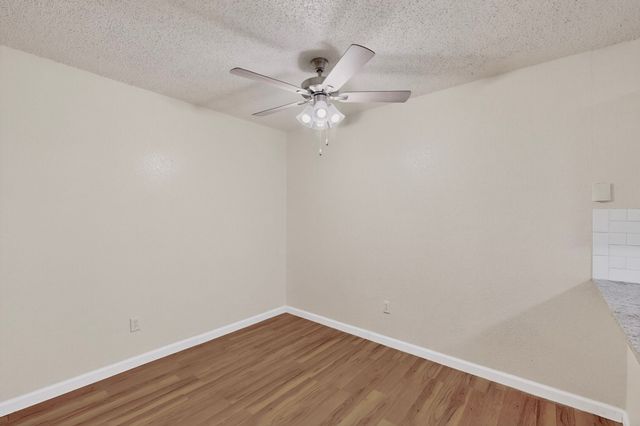 2933 Lawndale Drive, Lancaster, TX 75134