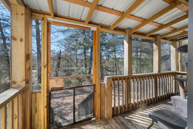 124 Brown Ln, Tracy City, TN 37387