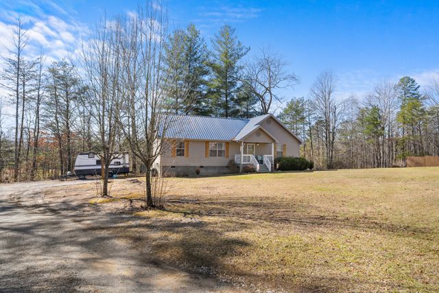 124 Brown Ln, Tracy City, TN 37387