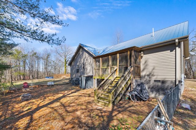 124 Brown Ln, Tracy City, TN 37387