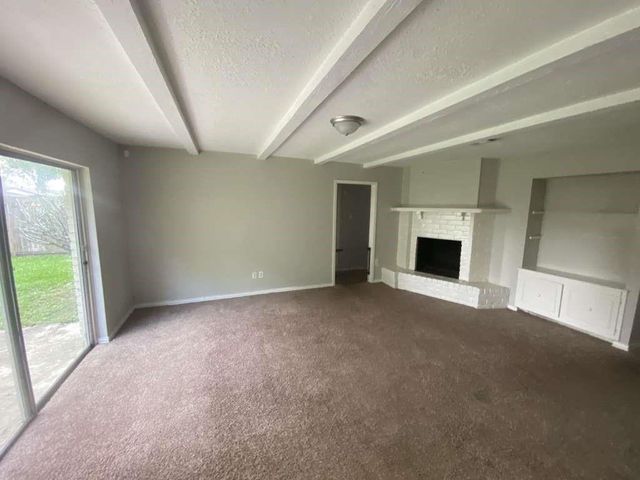 16631 Blackhawk Boulevard, Friendswood, TX 77546