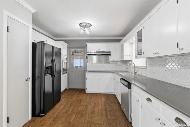 758 Carl Dr, New Braunfels, TX 78130
