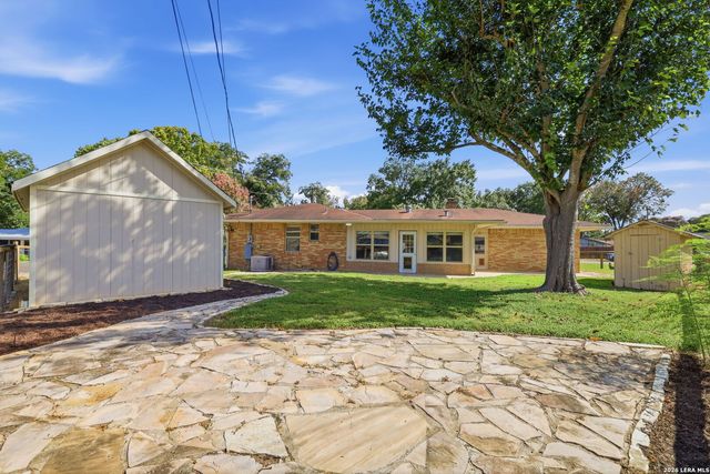 758 Carl Dr, New Braunfels, TX 78130