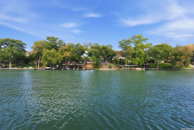 758 Carl Dr, New Braunfels, TX 78130