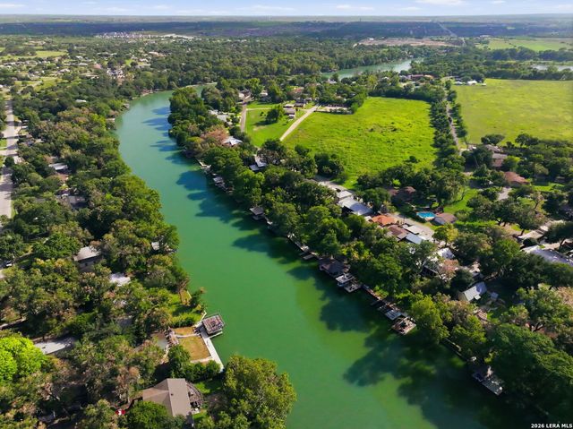 758 Carl Dr, New Braunfels, TX 78130