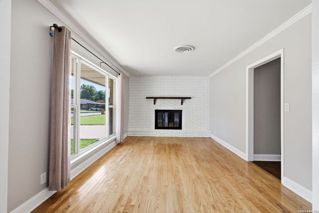 758 Carl Dr, New Braunfels, TX 78130