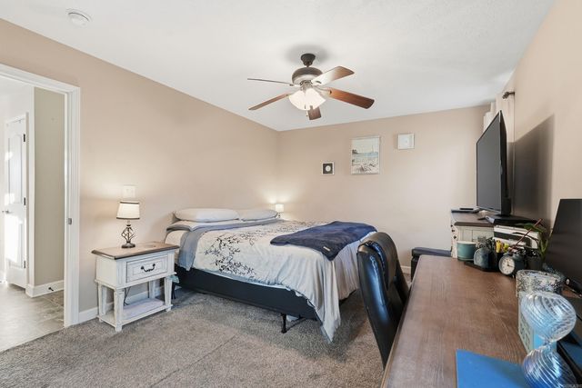 702 N Cedar St, Morrilton, AR 72110