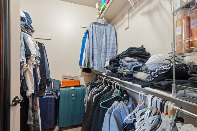 702 N Cedar St, Morrilton, AR 72110