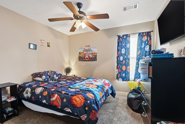 702 N Cedar St, Morrilton, AR 72110