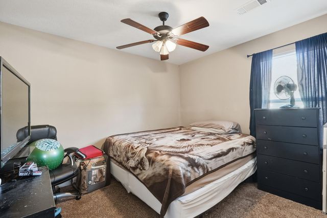 702 N Cedar St, Morrilton, AR 72110