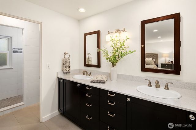 8539 SE 79th Place, Mercer Island, WA 98040