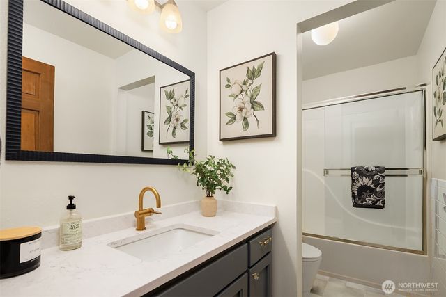 8539 SE 79th Place, Mercer Island, WA 98040