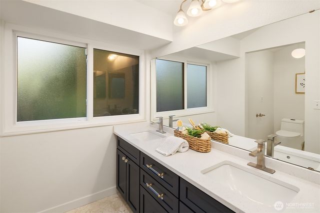 8539 SE 79th Place, Mercer Island, WA 98040