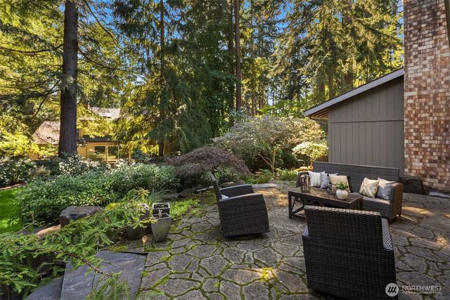 8539 SE 79th Place, Mercer Island, WA 98040