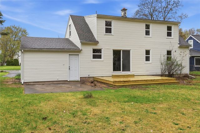 524 Harvest Drive, Greece, NY 14626