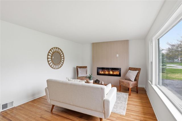 524 Harvest Drive, Greece, NY 14626