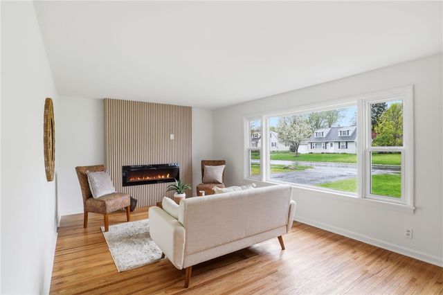 524 Harvest Drive, Greece, NY 14626
