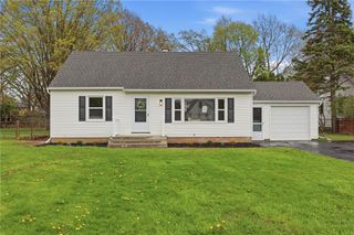 524 Harvest Drive, Greece, NY 14626