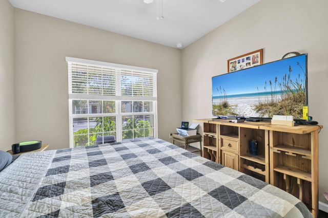 46 Cornelia Street, Freeport, FL 32439