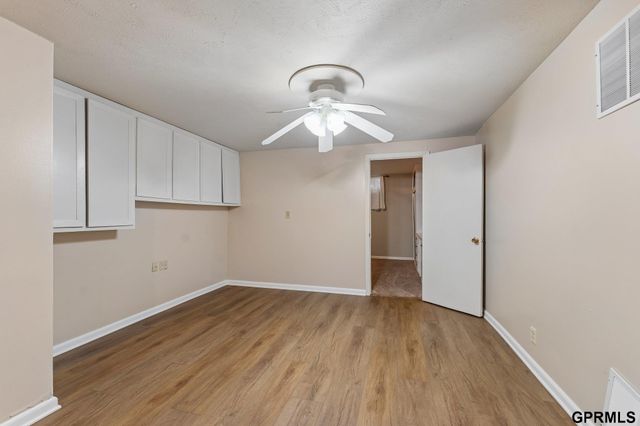 5834 Read Street, Omaha, NE 68152