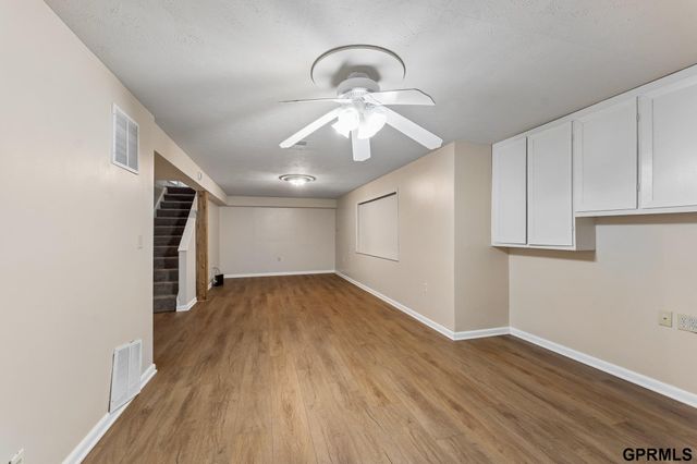 5834 Read Street, Omaha, NE 68152