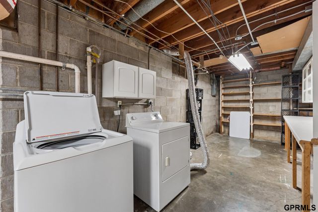 5834 Read Street, Omaha, NE 68152