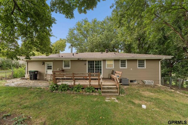 5834 Read Street, Omaha, NE 68152