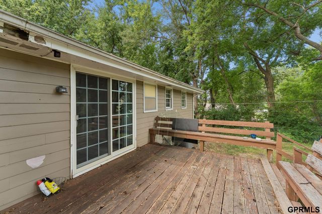 5834 Read Street, Omaha, NE 68152