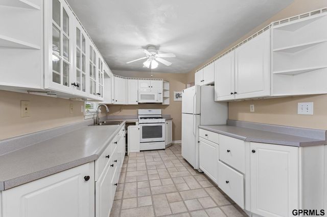5834 Read Street, Omaha, NE 68152