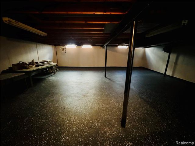 26032 Falmouth Drive, Warren, MI 48089