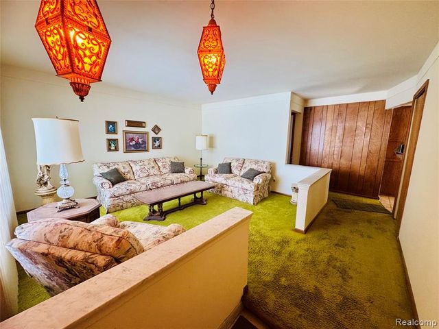 26032 Falmouth Drive, Warren, MI 48089