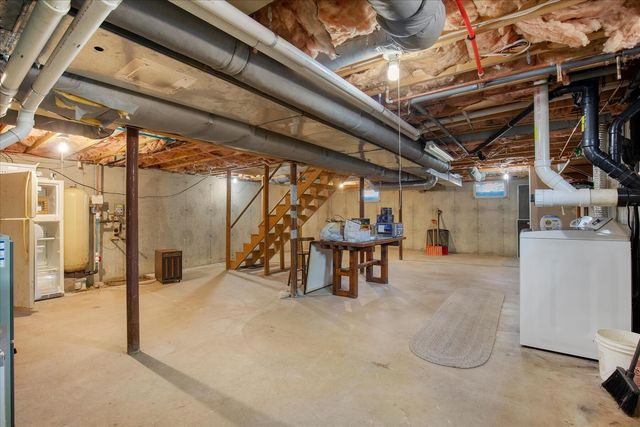 90 Whitney Road, Eastham, MA 02642