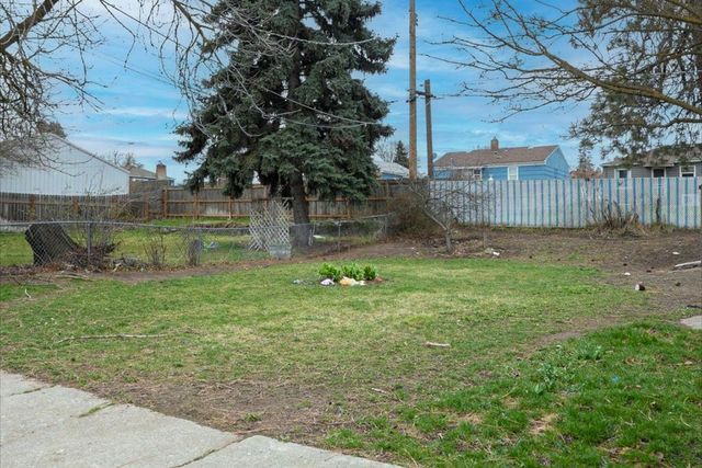 3220 E 19TH Ave, Spokane, WA 99223