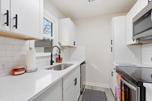 3220 E 19TH Ave, Spokane, WA 99223