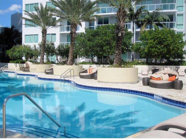 244 Biscayne Blvd 3305, Miami, FL 33132