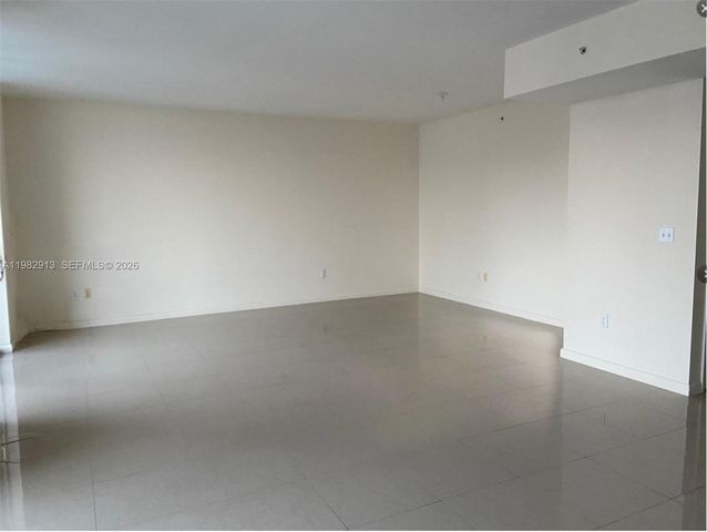 244 Biscayne Blvd 3305, Miami, FL 33132